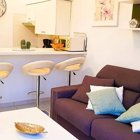 Apartamento Grazioso Piscina E Vista Mare Sc770 *