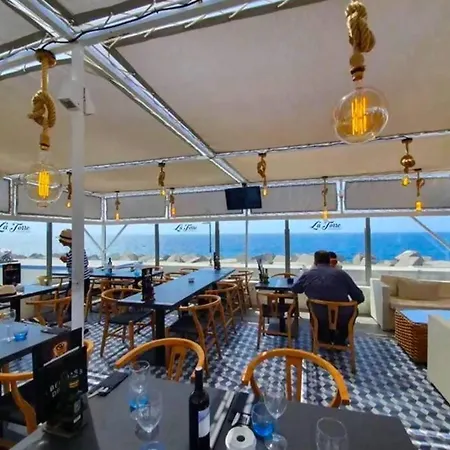 Grazioso Piscina E Vista Mare Sc770