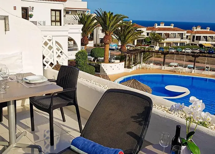 Apartment Grazioso Piscina E Vista Mare Sc770